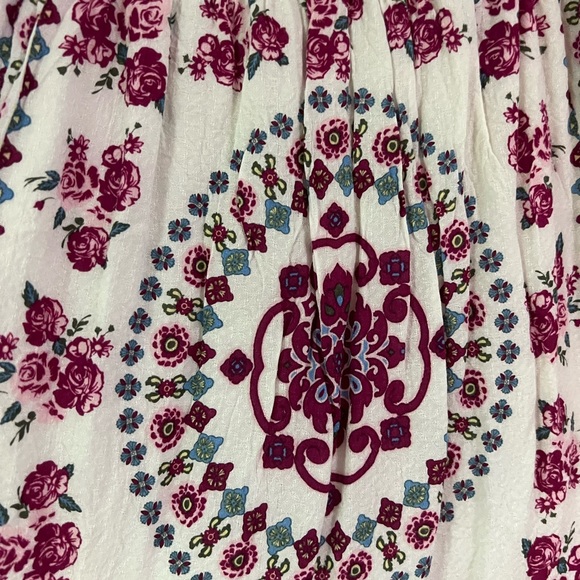 Off the shoulder Multi Color Shirt - Picture 3 of 4